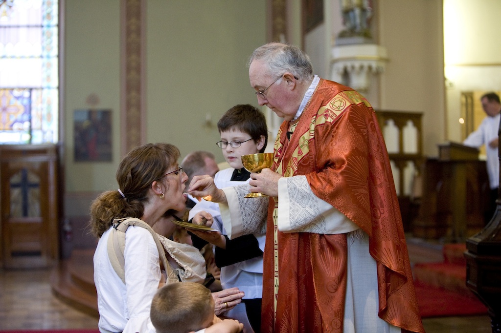 120401_naunheim_mary_victories_118.jpg - 201.55 kB